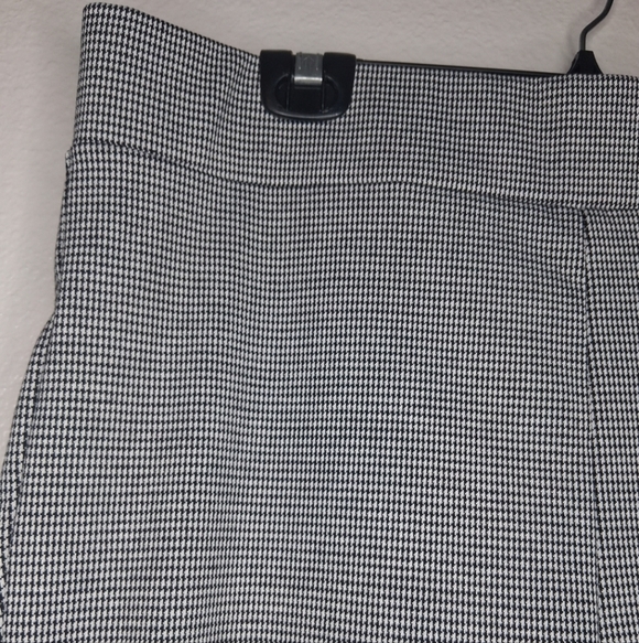 LOFT Black White Houndstooth Leggings Ponte Pants Pull-on Elastic Waist PXL Cop - Picture 5 of 15